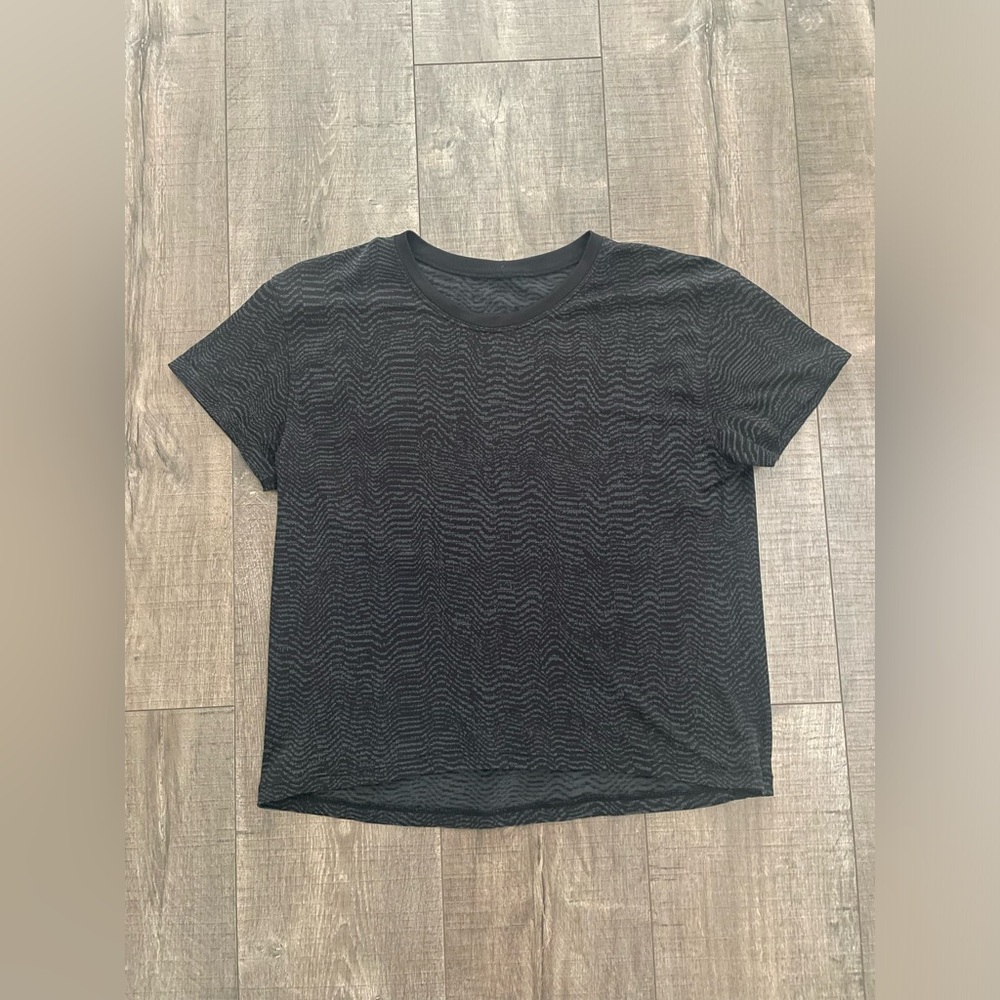 Lululemon Train to Be Tee